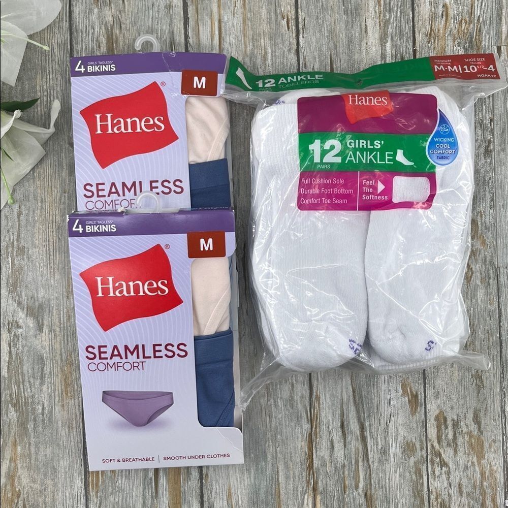 Girls Hanes Seamless Bikini Underwear & Ankle Socks Size M